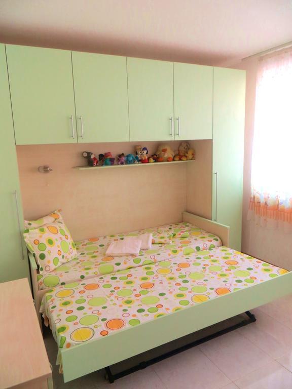 Holiday Apartment In Riviera Complex Sveti Vlas Værelse billede