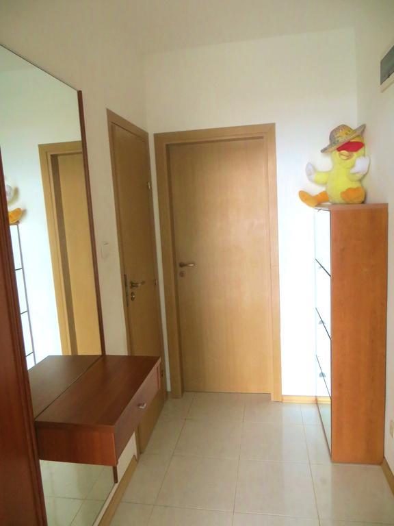 Holiday Apartment In Riviera Complex Sveti Vlas Værelse billede