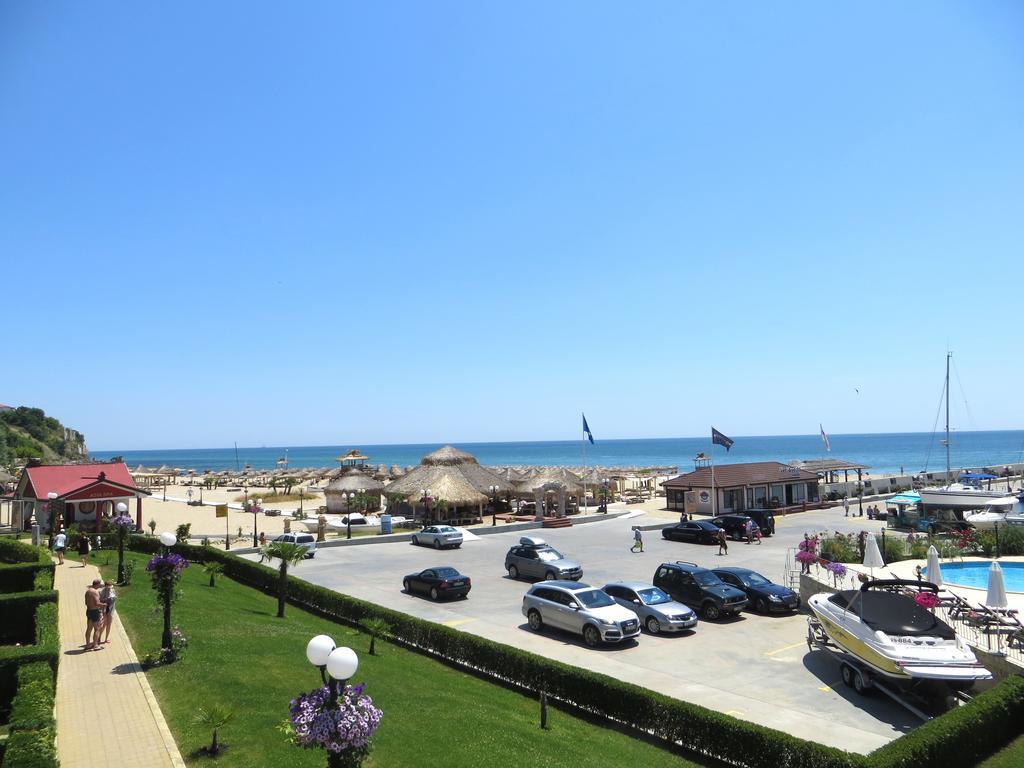 Holiday Apartment In Riviera Complex Sveti Vlas Værelse billede