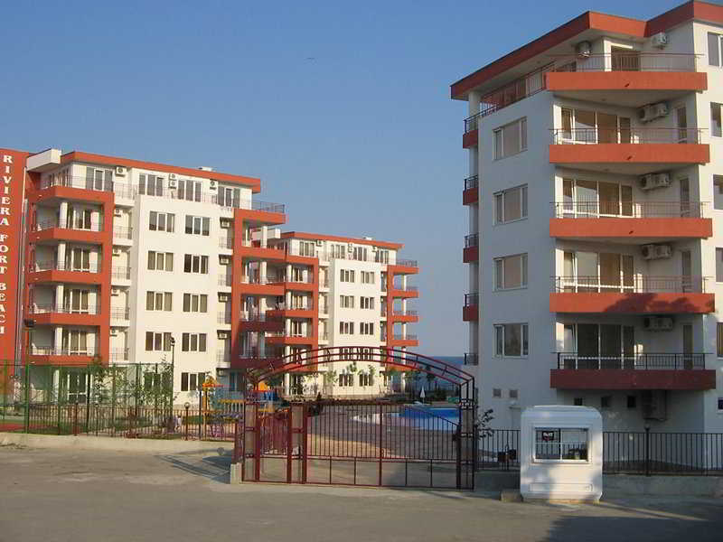Holiday Apartment In Riviera Complex Sveti Vlas Eksteriør billede